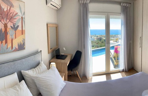 Koutsounari House | 300 m² House ∙ 8 bedrooms ∙ 20 guests