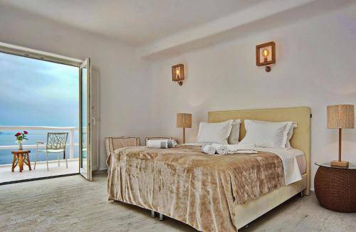 Fanari Villa | 300 m² Villa ∙ 8 bedrooms ∙ 16 guests
