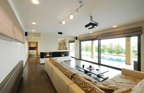 Skaleta House | 390 m² House ∙ 4 bedrooms ∙ 8 guests