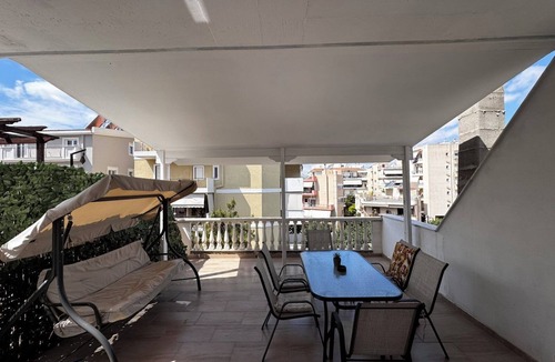 Alimos Apartment | 4 Bedrooms, 3 Bathrooms apartment