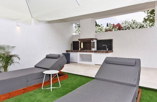 Nea Moudania Apartment | 4 Elements Earth Luxury Suites