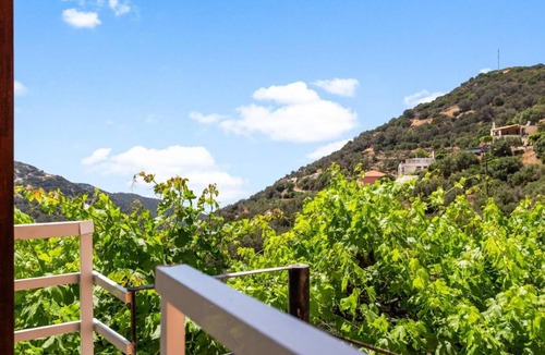 Livadia House | 43 m² House ∙ 1 bedroom ∙ 3 guests
