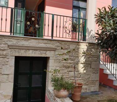 Mires Apartment | 45 m² Apartment ∙ 2 bedrooms ∙ 4 guests