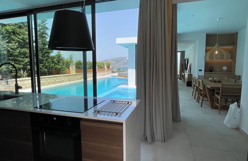 Laganas Villa | 5-Bedroom Superior Villa, Sea view & Swimming pool