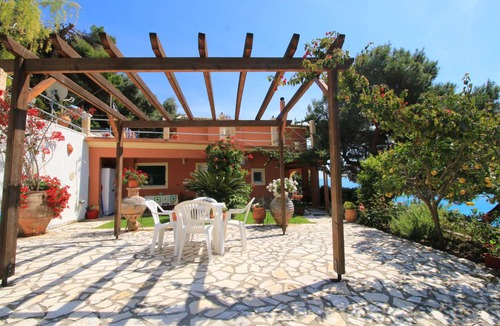 Sinarades Apartment | 50 m² Apartment ∙ 2 bedrooms ∙ 4 guests