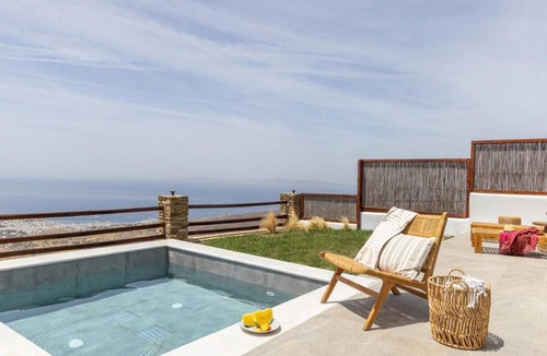 Tinos House | 50 m² House ∙ 2 bedrooms ∙ 4 guests