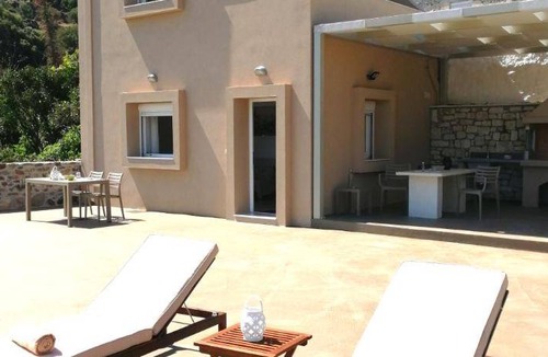 Pefki Villa | 50 m² Villa ∙ 1 bedroom ∙ 4 guests