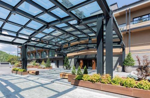 Florina Hotel | 57 m² Hotel ∙ 8 guests
