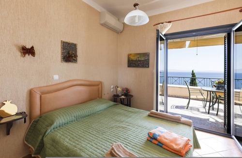 Pella Region Villa | 580 m² Villa ∙ 11 bedrooms ∙ 24 guests