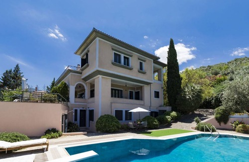 Pella Region Villa | 580 m² Villa ∙ 11 bedrooms ∙ 24 guests