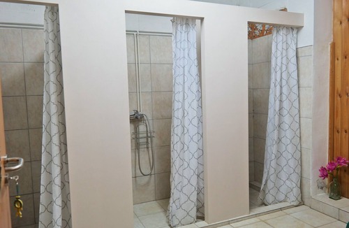 Kato Diminio Hostel | 6-Beds Dormitory - Hostel Elisson