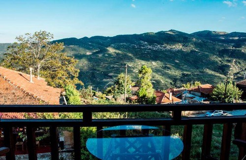 Mesaia Trikala Bed & Breakfast | 60 m² Bed and breakfast ∙ 4 guests