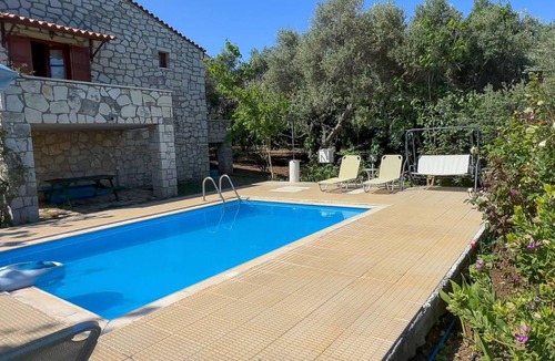 Stavromenos House | 60 m² House ∙ 2 bedrooms ∙ 4 guests