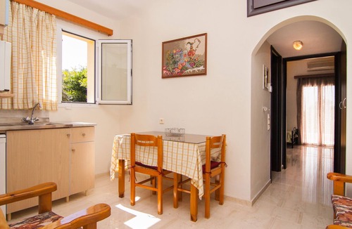 Prinos Villa | 60m2 Heated pool, hot tub, large garden, 2.5 km from the beach!