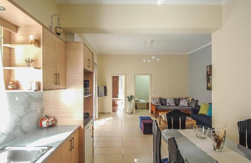 Livadia Apartment | 65 m² Apartment ∙ 1 bedroom ∙ 4 guests
