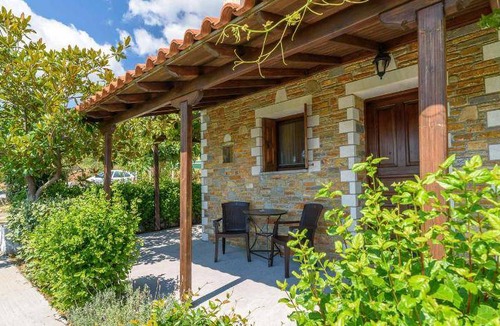 Xinovrisi House | 65 m² House ∙ 5 guests