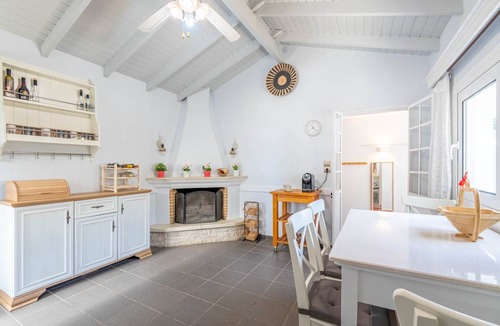 Antipaxos Villa | 65 m² Villa ∙ 2 bedrooms ∙ 4 guests