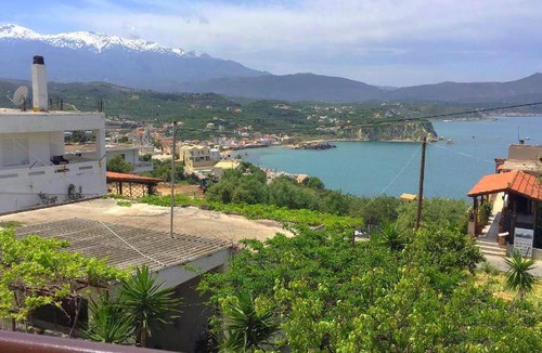 Plaka Apartment | 68 m² Apartment ∙ 2 bedrooms ∙ 5 guests