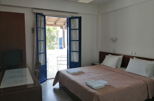 Spetses Bed & Breakfast | 7 Islands
