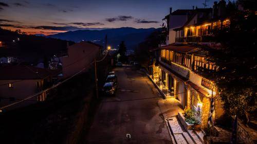 Kalavrita Hotel | 70 m² Hotel ∙ 2 bedrooms ∙ 6 guests