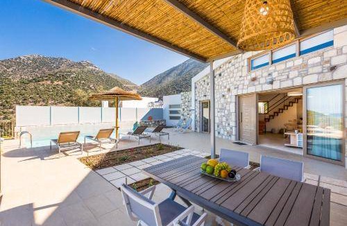 Vlichada Resort | 70 m² Resort ∙ 2 bedrooms ∙ 7 guests