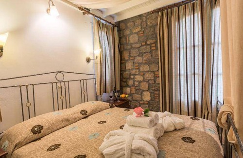 Mithimna Apartment | 70 m² Serviced apartment ∙ 5 guests