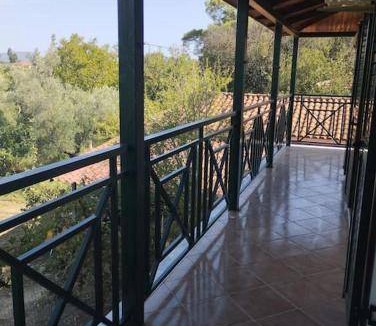 Fiolitis House | 72 m² House ∙ 1 bedroom ∙ 5 guests