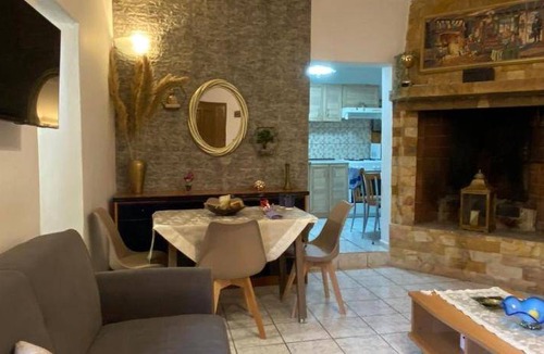 Sarkhos House | 75 m² House ∙ 1 bedroom ∙ 4 guests