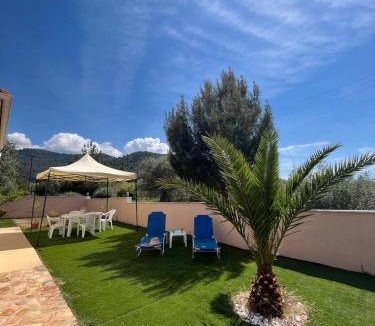 Skala Rachoniou House | 75 m² House ∙ 2 bedrooms ∙ 6 guests