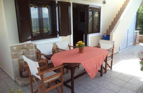 Limeniskos House | 78 m² House ∙ 2 bedrooms ∙ 5 guests