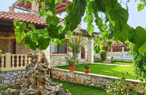 Exopoli House | 80 m² House ∙ 2 bedrooms ∙ 6 guests