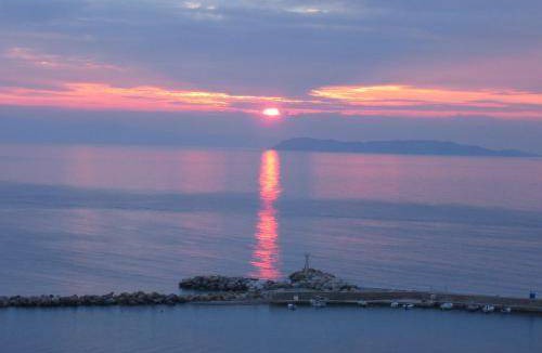 Loutraki Apartment | 80 m² Serviced apartment ∙ 127 guests