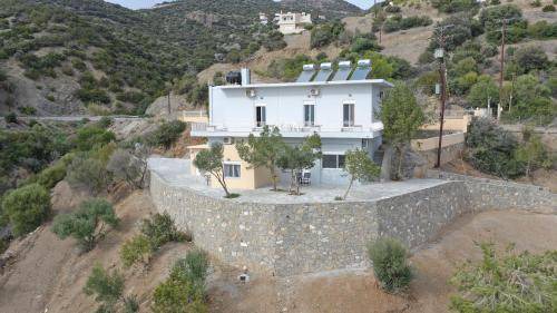 Keratokambos Apartment | 81 m² Apartment ∙ 2 bedrooms ∙ 7 guests