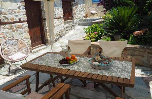 Paliouri House | 83 m² House ∙ 2 bedrooms ∙ 5 guests