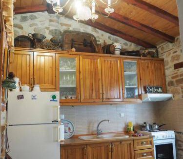Paliouri House | 83 m² House ∙ 2 bedrooms ∙ 5 guests