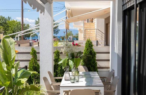 Ofrinion Apartment | 90 m² Apartment ∙ 3 bedrooms ∙ 8 guests