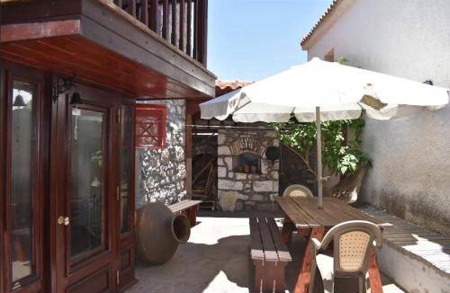 Eresos-Antissa House | 90 m² House ∙ 3 bedrooms ∙ 7 guests
