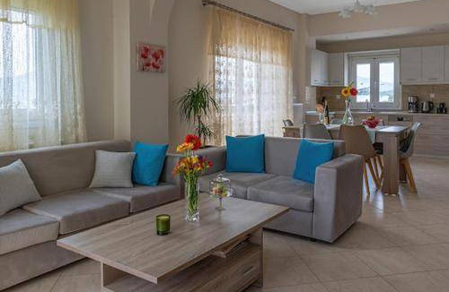 Palaia Fokaia Apartment | 96 m² Apartment ∙ 2 bedrooms ∙ 6 guests
