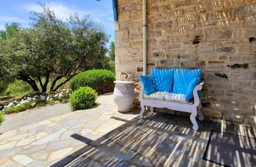 Faistos House | 97 m² House ∙ 2 bedrooms ∙ 4 guests