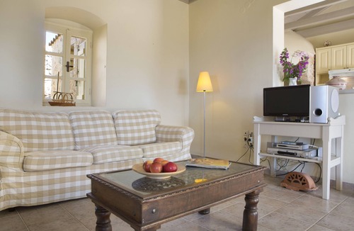 Tzamarelata Cottage | A fantastic stone cottage close to Fiscardo.