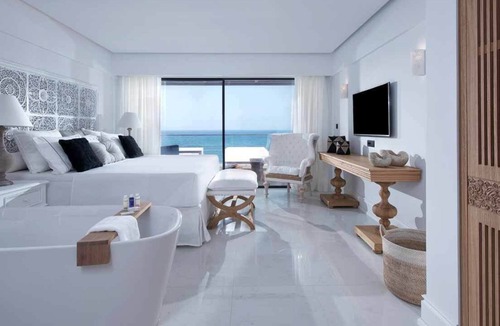 Hersonissos Centre House | Abaton Island Deep Blu Deluxe Double Sea View BB