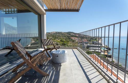 Plomari Villa | Above Blue two Bedroom Villa