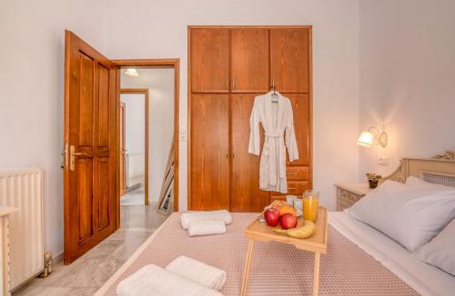 Kotsiana House | Achilleas Deluxe House-Jacuzzi - BBQ