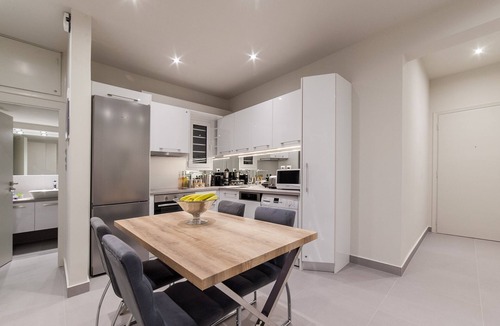 Makrigianni Apartment | Acropolis Boutique Deluxe Apartment, next to metro station "Acropolis"