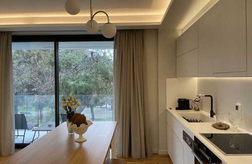 Kinosargous Apartment | Acropolis Residence with 360-Degree Athens City Views Rooftop