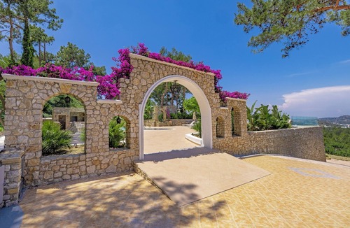 Faliraki Apartment | Aegean View Estate 4