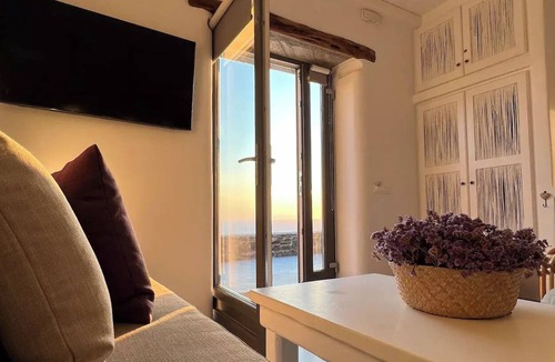 Agios Romanos House | Aerino Seaside 2