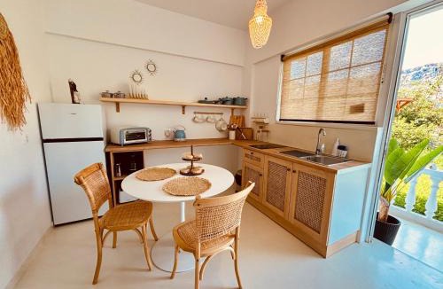 Stegna Apartment | Afroditi Junior Suites