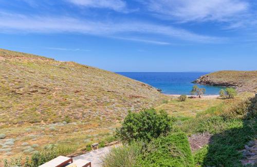 Korissia House | Agelos Beachfront Villa