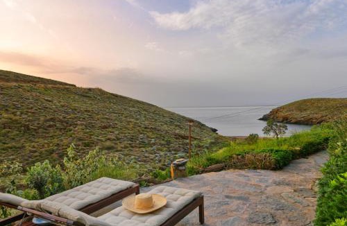 Korissia House | Agelos Beachfront Villa